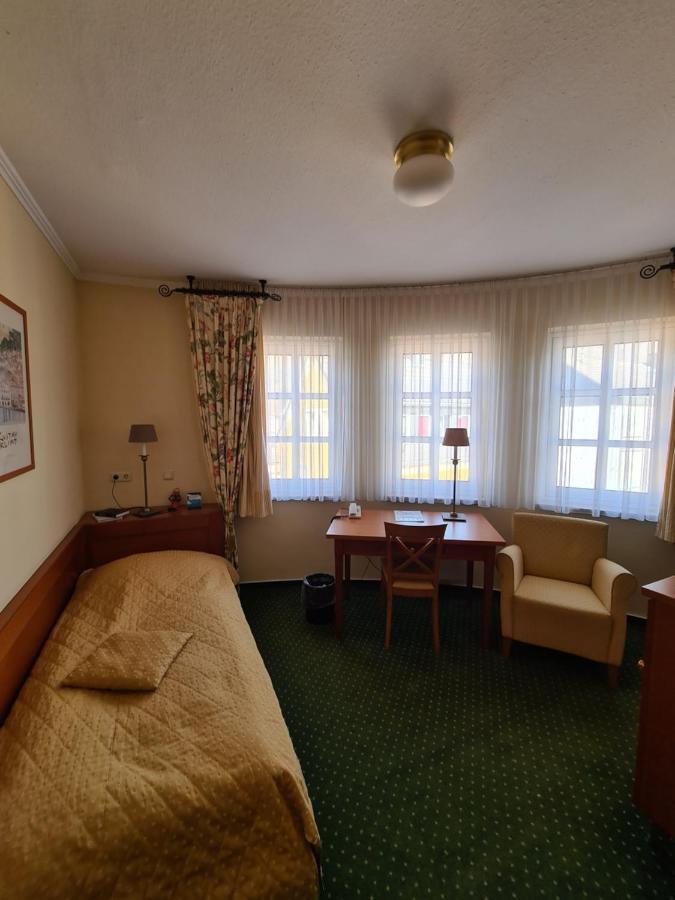 祖普特酒店 Waldbreitbach 外观 照片